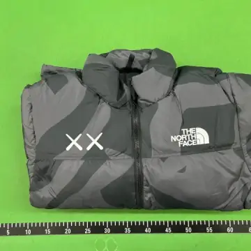 TNF x Kaws Jacket QC photo