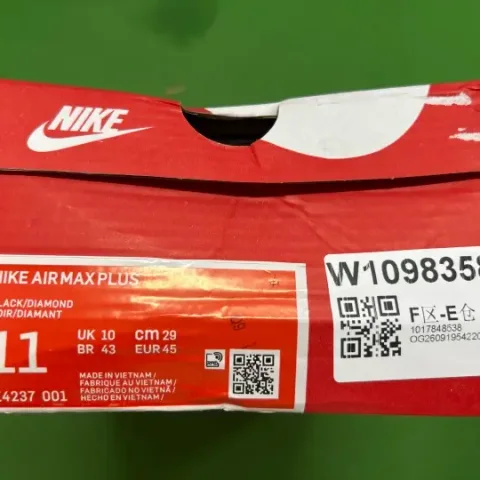 Nike Air Max Plus Drift QC photo