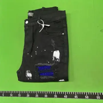 Amiri Jeans QC photo