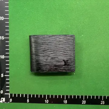 LV Wallet QC photo
