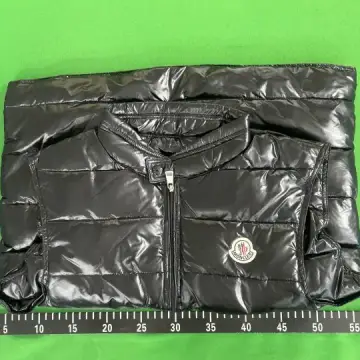 Moncler Vest Black Bormes QC photo