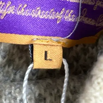Corteiz Mohair Sweater QC photo