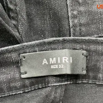 Amiri Jeans QC photo